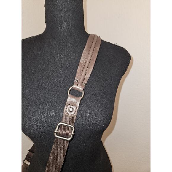 The SAK Brown Patchwork Leather Flap Crossbody 11x9x3.5 - Picture 2 of 9